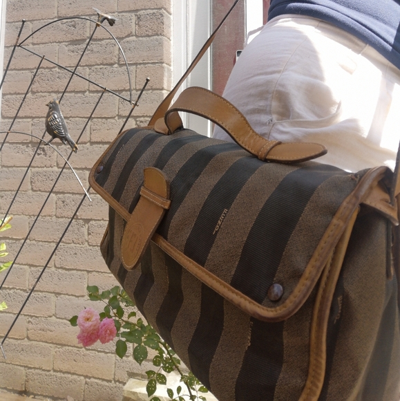 100%auth Vintage pre 1980s FENDI PEQUIN baguette - Picture 10 of 16